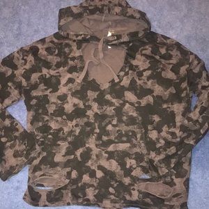 ✨ distressed fashion nova hoodie ✨